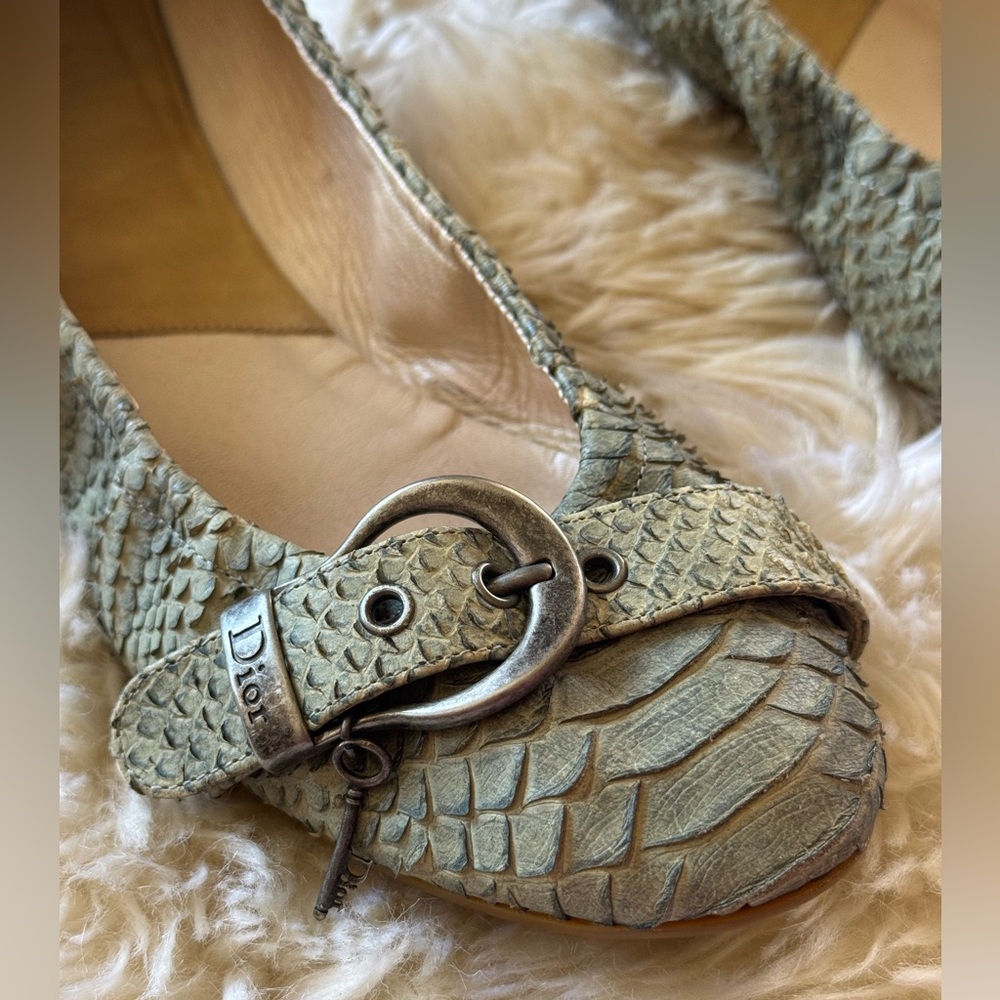 Christian Dior Snakeskin (faux) Flats, Sz 40 or 9.5 - Picture 3 of 7